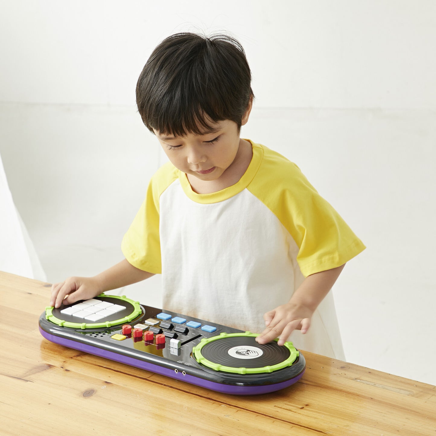 Mesa de mezclas para DJ