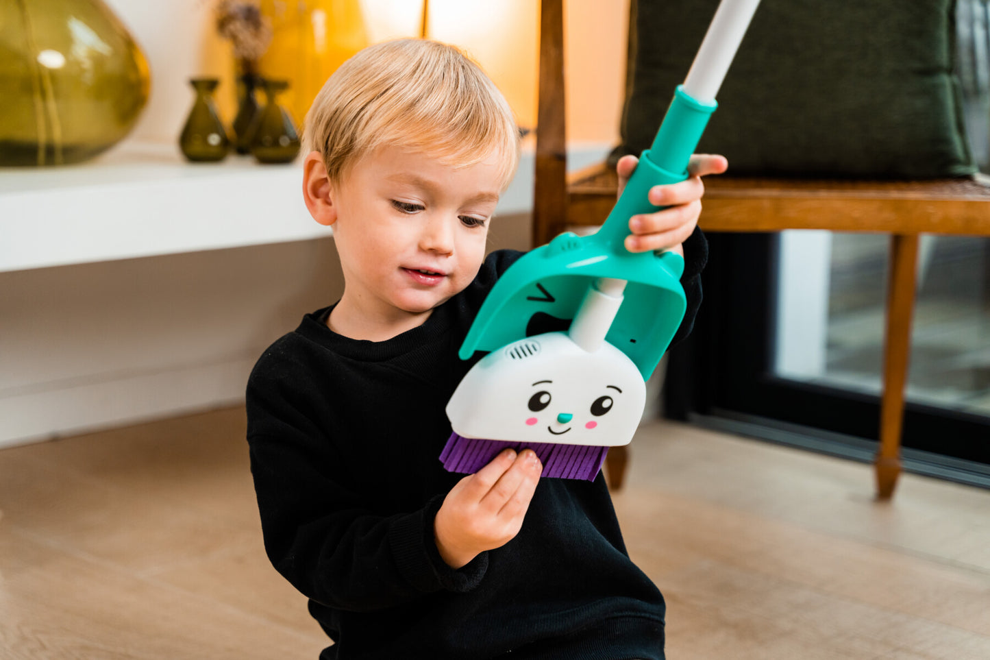 LULU LE BALAI RIGOLO