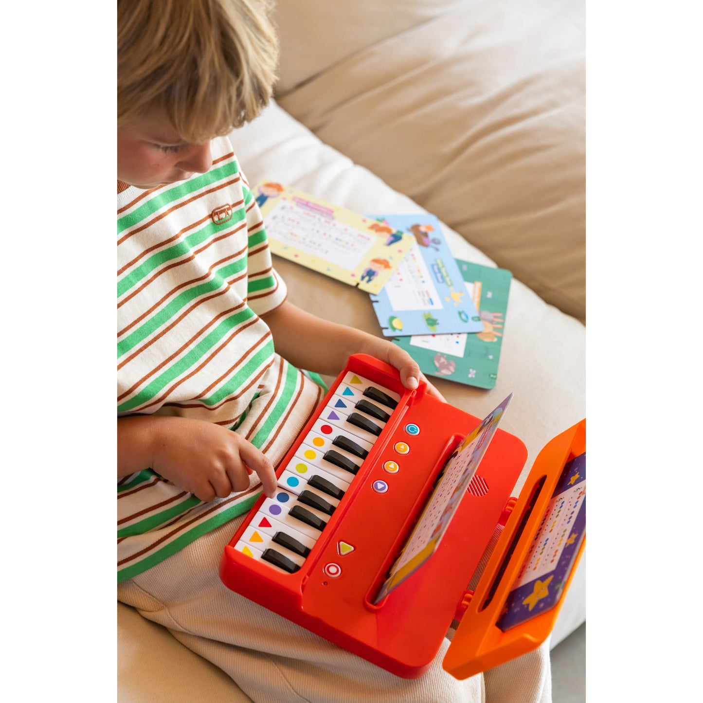 Yo aprendo - A tocar el piano (2025)