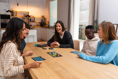 Party & Co Iniciales