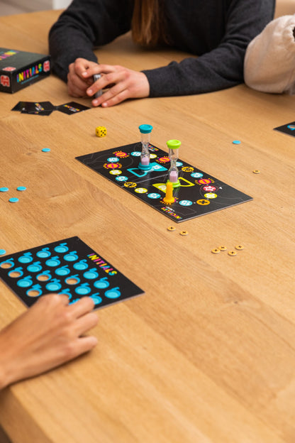 Party & Co Iniciales