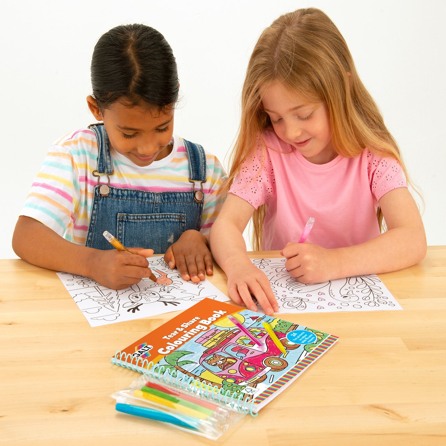 Tear and share - colouring book